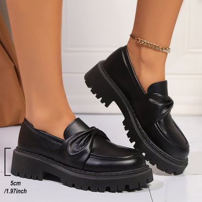 Retro Round-toe Chunky-soled Black Leather Shoes